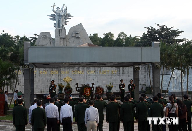 សម្ពោធសំណង់ជួសជុលកែលំអរឈាបនដ្ឋានជាតិផ្លូវលេខ៩។